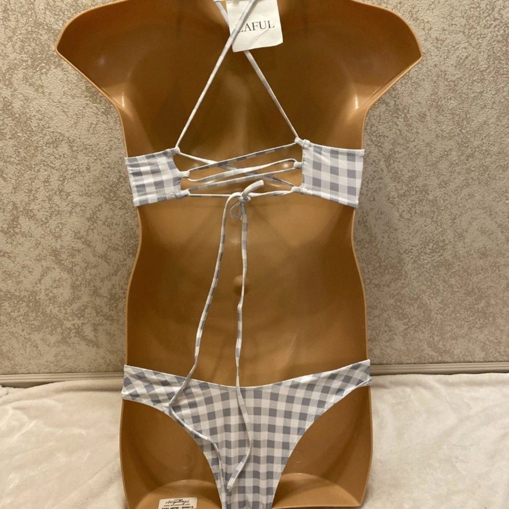 Zaful Grey and White Gingham Brazilian Bikini Set - Picture 9 of 15